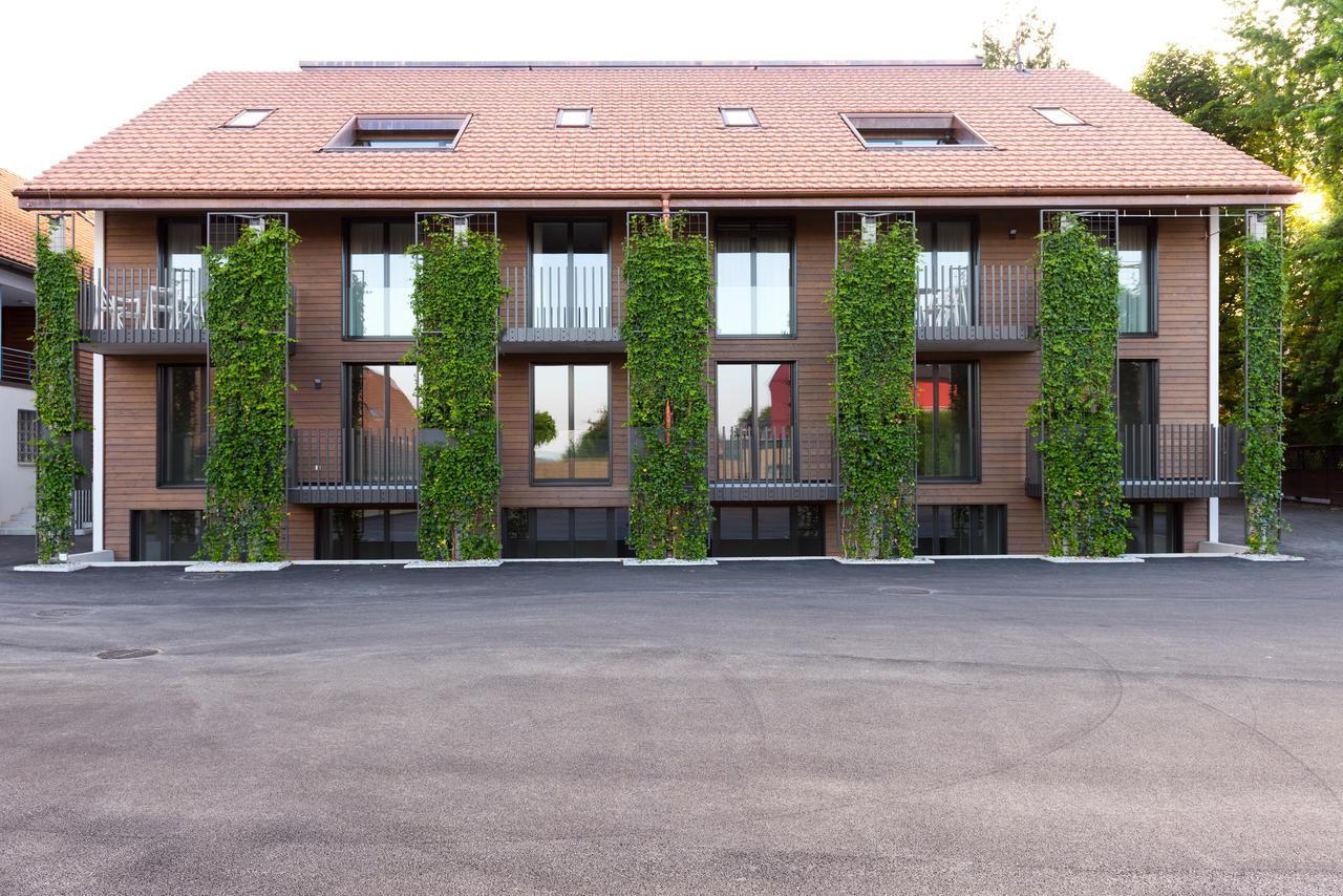 Hotel La Croix Blanche Hauterive  Zewnętrze zdjęcie